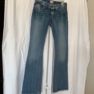 Woman BKE blue jeans size 28 33x1/2 long